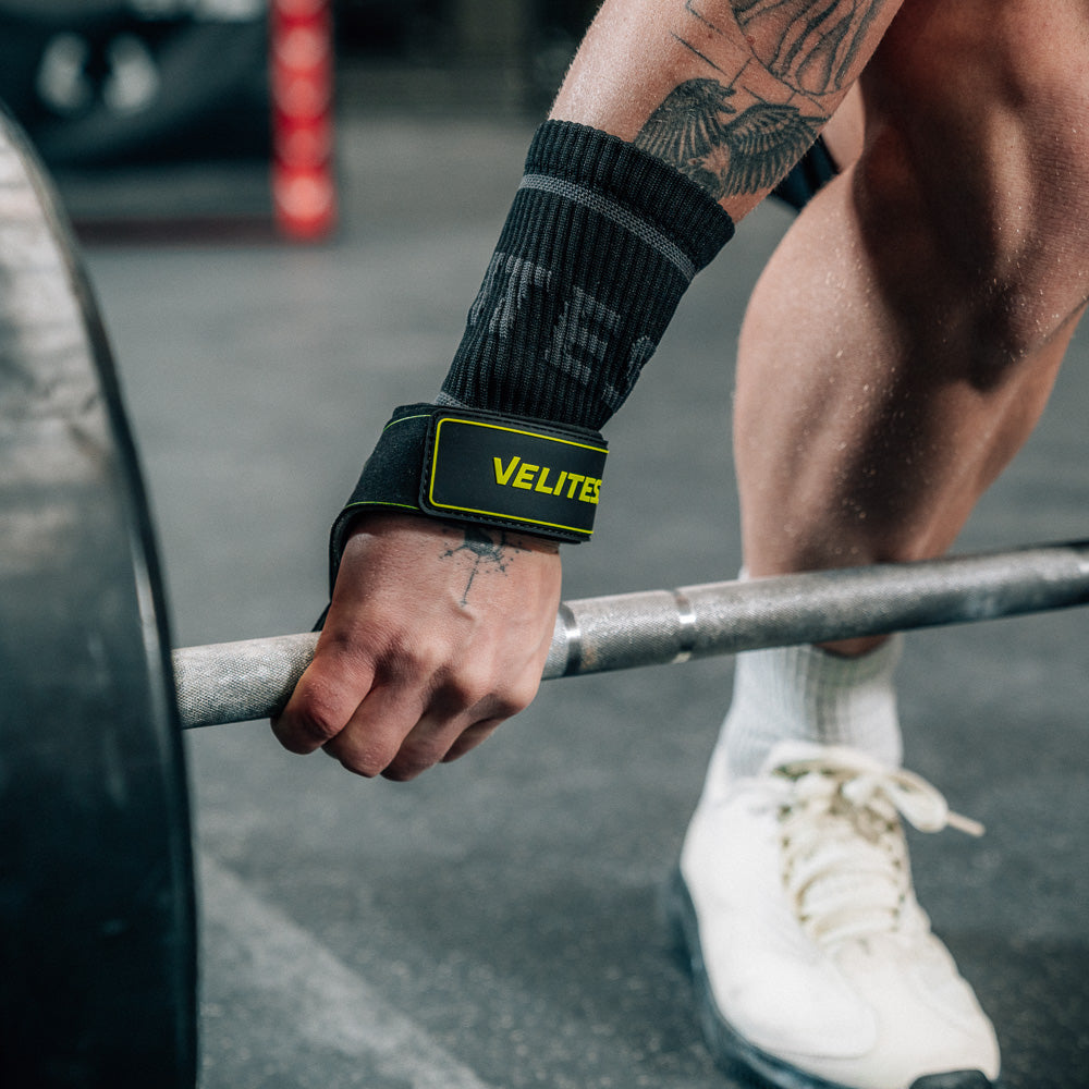 Weightlifting straps